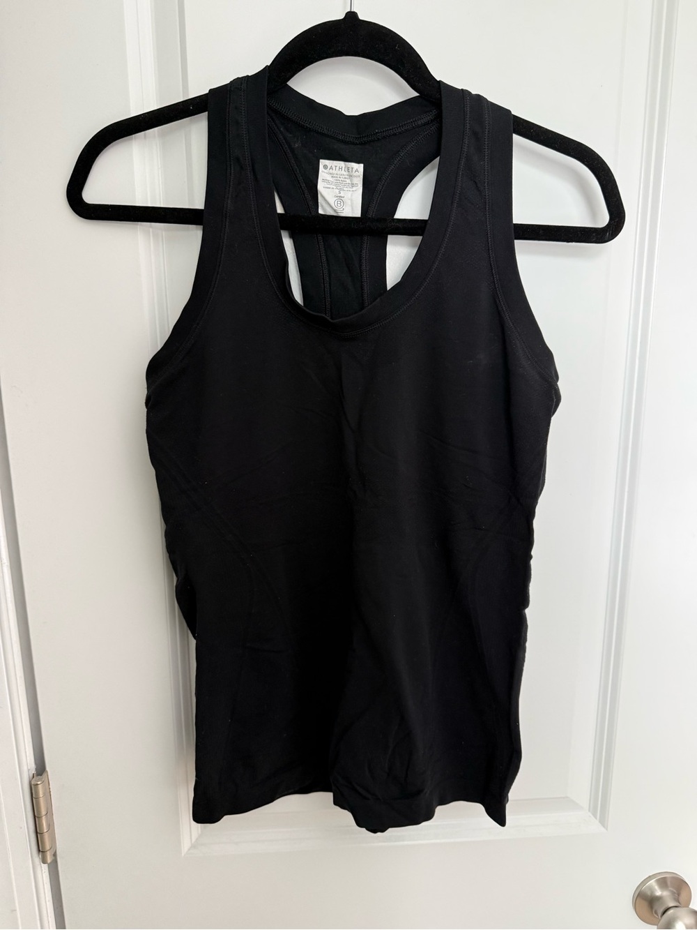 Athleta racer back tank top in black